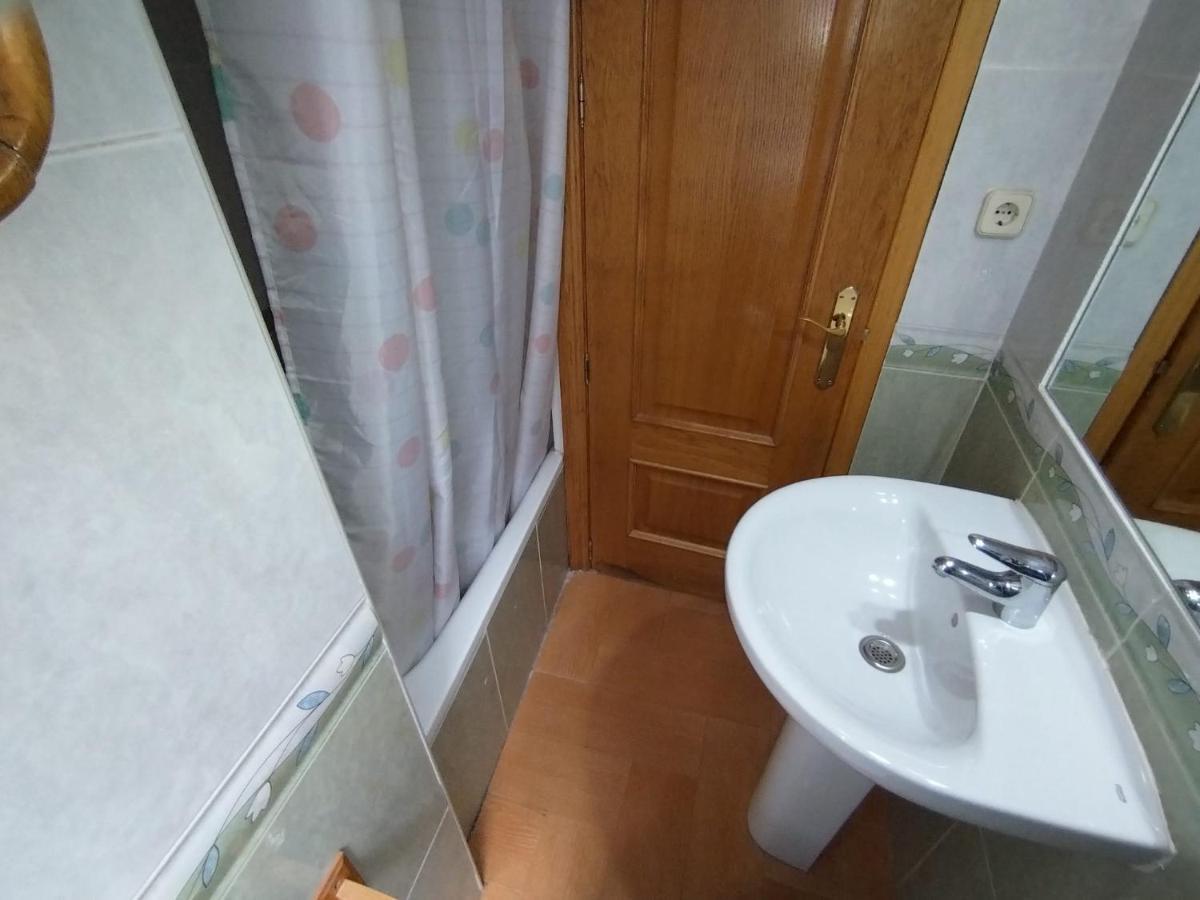Puerta Del Sol - Plaza De Santa Ana Apartments マドリード エクステリア 写真